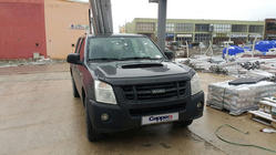 Isuzu D-Max 2002–2011 Motorhjelmsdeflektor 2006-2011 (EuroCap) foto 2