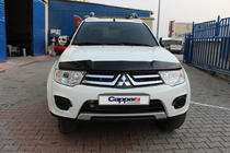 Mitsubishi L200 2006–2015 Motorhjelmsdeflektor (EuroCap) foto 2