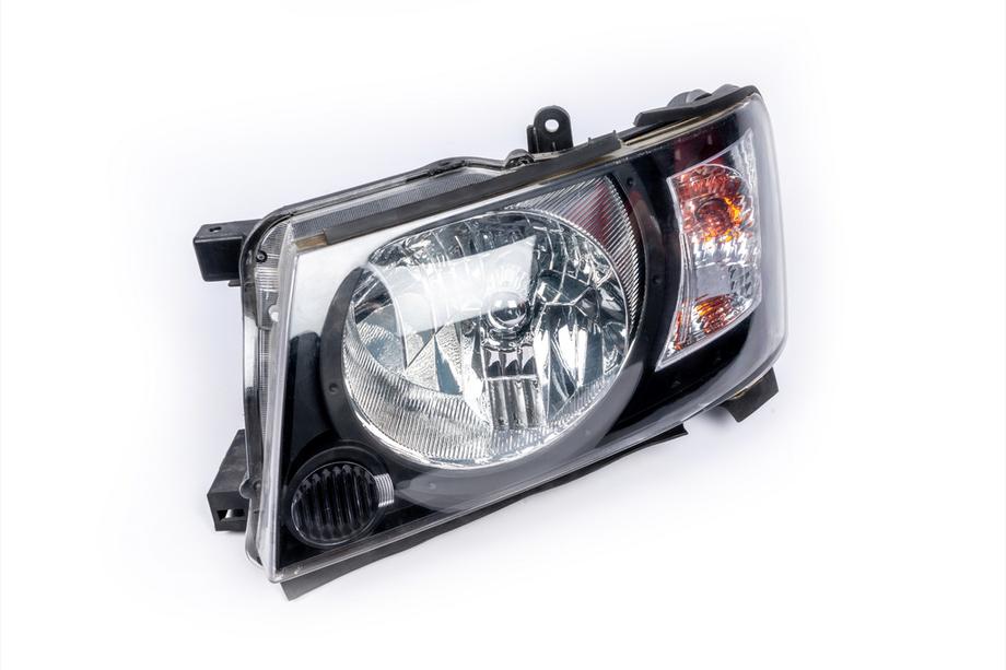 Nissan Patrol Y61 1997–2011 Forlygter Safari Black (2004-2008, 2 stk.) Foto 4