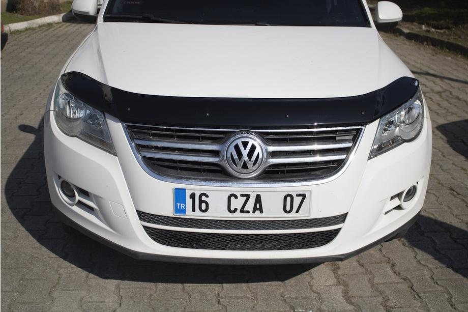 Volkswagen Tiguan 2007–2016 Motorhjelmsdeflektor (EuroCap) Foto 9