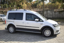 Volkswagen Caddy 2015–2020 Sæt med sidepyntlister og skærmforøgere foto 5