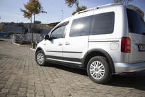 Volkswagen Caddy 2015–2020 Sæt med sidepyntlister og skærmforøgere foto 43