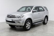 Toyota Fortuner 2006–2015 Sidetrin Line (2 stk., alu) foto 1