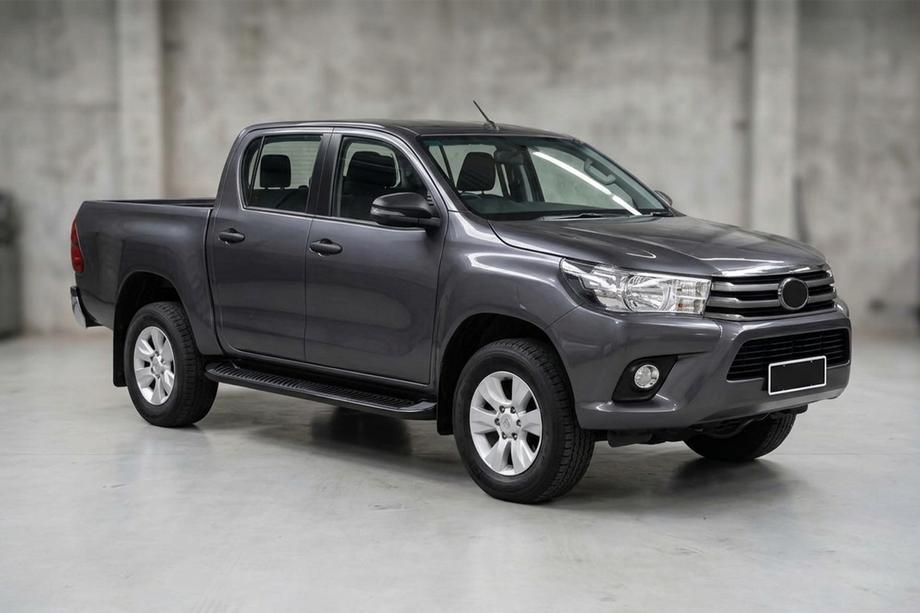 Toyota Hilux 2015– Sidetrin Tayga Black (2 stk., aluminium) Image