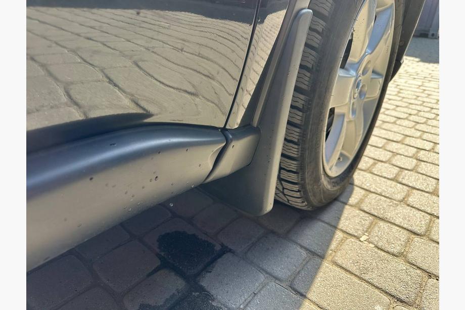 Nissan X-trail T31 2007–2014 Stænklapper Premium (4 stk.) Image