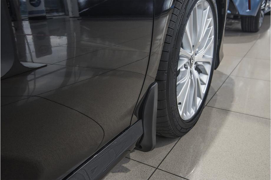 Toyota Camry 2017–2023 Stænklapper Premium V1 (EU/USA, L/LE/XLE) (4 stk.) Image