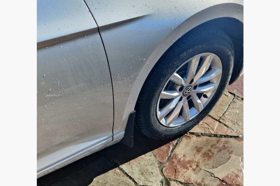 Volkswagen Passat B8 2015–2023 Stænklapper Premium 2019-2023 SD/SW (EU, 4 stk.) Foto 2