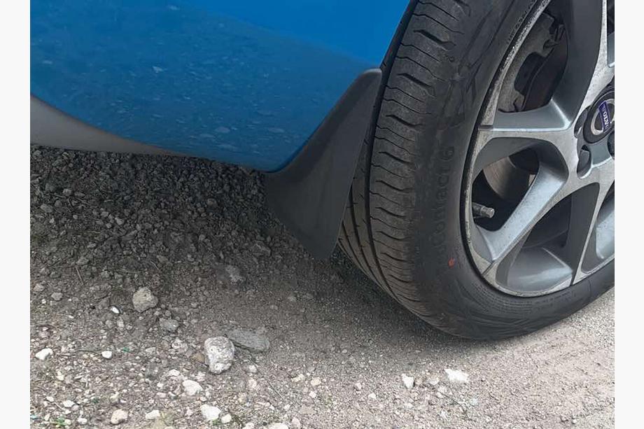 Volvo V40 2012– Stænklapper Premium (2012-2016, 4 stk) Foto 3