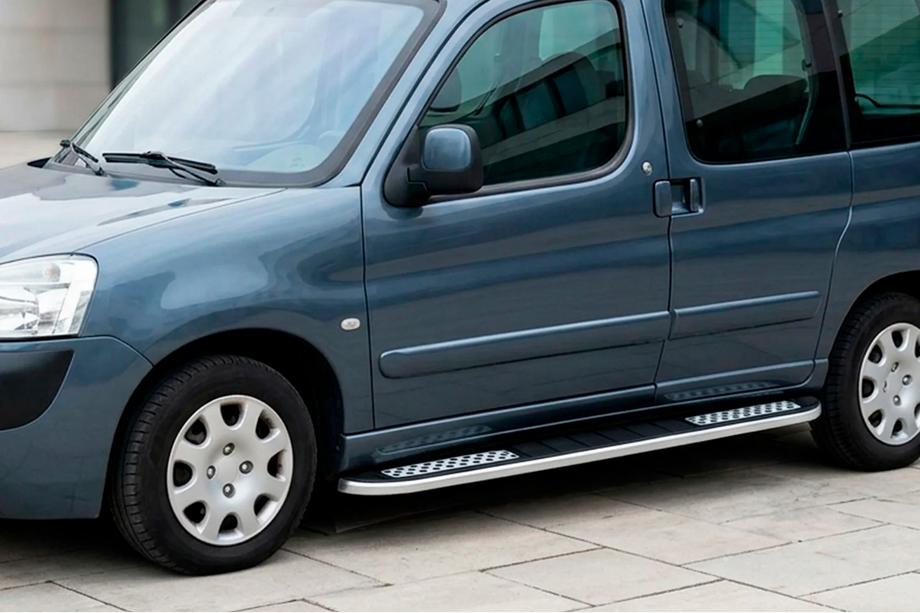 Peugeot Partner 1996–2008 Sidetrin Tayga V2 (2 stk., aluminium) Image