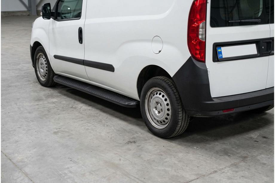 Opel Combo 2012–2018 Sidetrin Tayga Black (2 stk., aluminium) Image