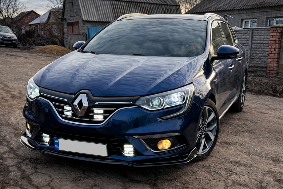 Renault Megane IV 2016–2025 Front kofanger læbe (sort) Image