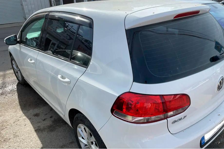 Volkswagen Golf 6 2008–2014 Vindafvisere til vinduer HB (4 stk., HIC) Foto 2