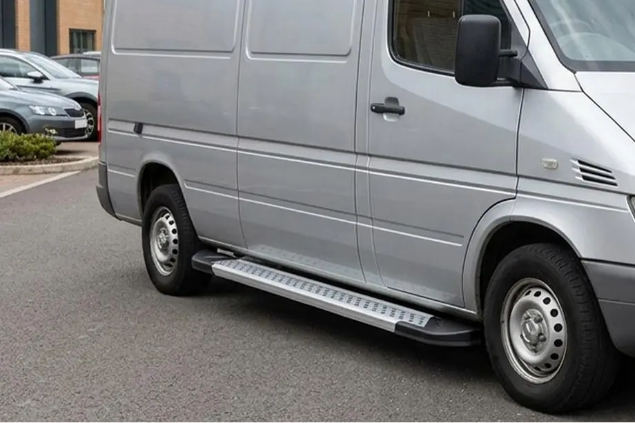 Volkswagen LT 1995–2006 Sidetrin New Vision Grey (2 stk., aluminium) Image