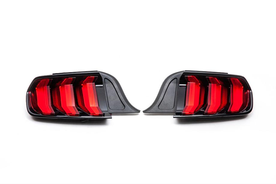 Ford Mustang 2015–2023 OEM baglygter (USA, 2 stk., 2015+) Foto 1