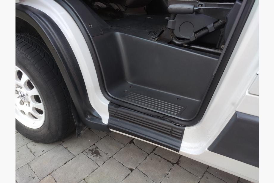 Citroen Jumper 2007–2025 Dørtrinslister EuroCap (2 stk., ABS) Image