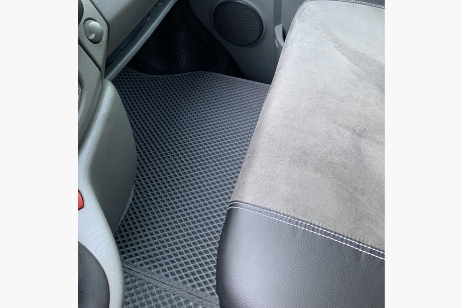 Renault Trafic 2001–2015 EVA gulvmåtter (grå) Foto 6