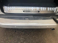 Toyota Land Cruiser Prado 150 2009–2023 Krom indvendig bageste dørtrinsliste (til 7-personers) foto 6