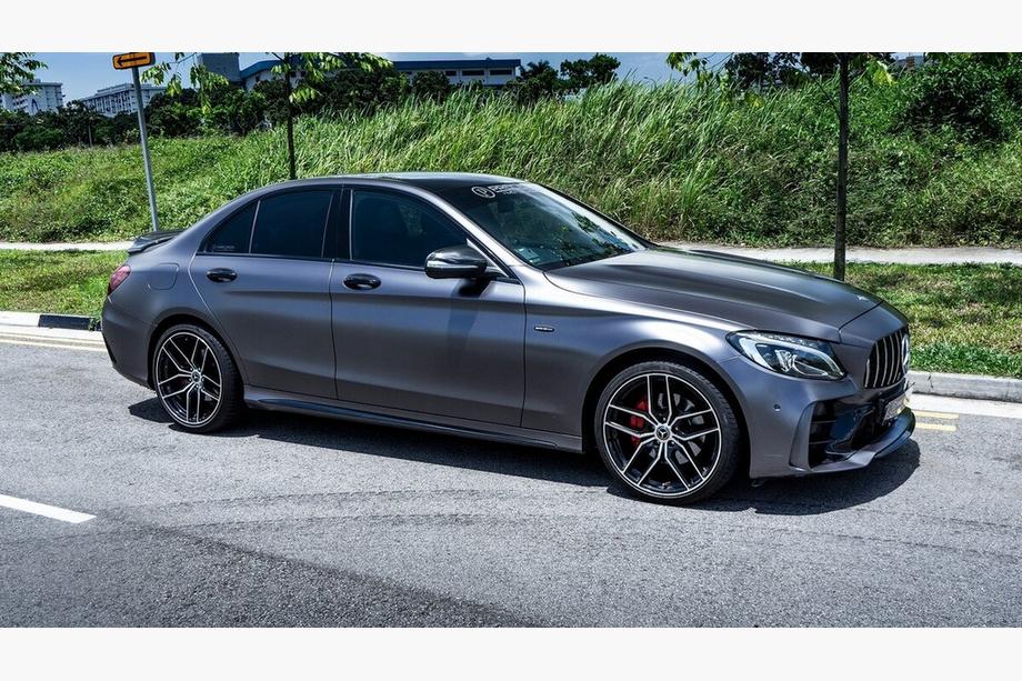 Mercedes C-klasse W205 2014–2021 Bodykit-sæt med komplet bagkofanger (Black Mamba C63GT-design) Foto 5