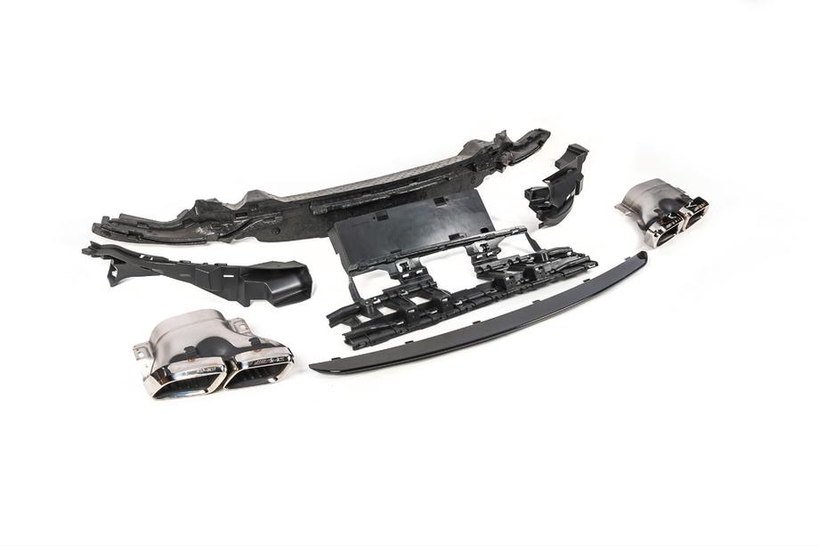 Mercedes C-klasse W205 2014–2021 Bodykit-sæt med komplet bagkofanger (Black Mamba C63GT-design) Foto 16