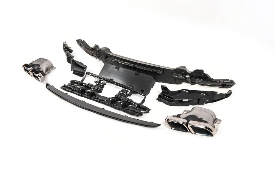 Mercedes C-klasse W205 2014–2021 Bodykit-sæt med komplet bagkofanger (Black Mamba C63GT-design) Foto 17