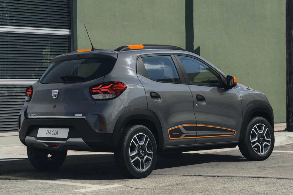 Serieversionen af elbilen Dacia Spring Electric havde premiere