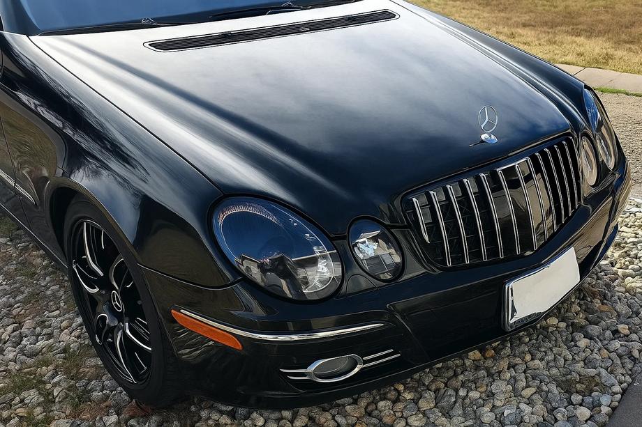Mercedes E-klasse W211 2002–2009 Frontgrill 2006-2009 (GT Panamericana) Image