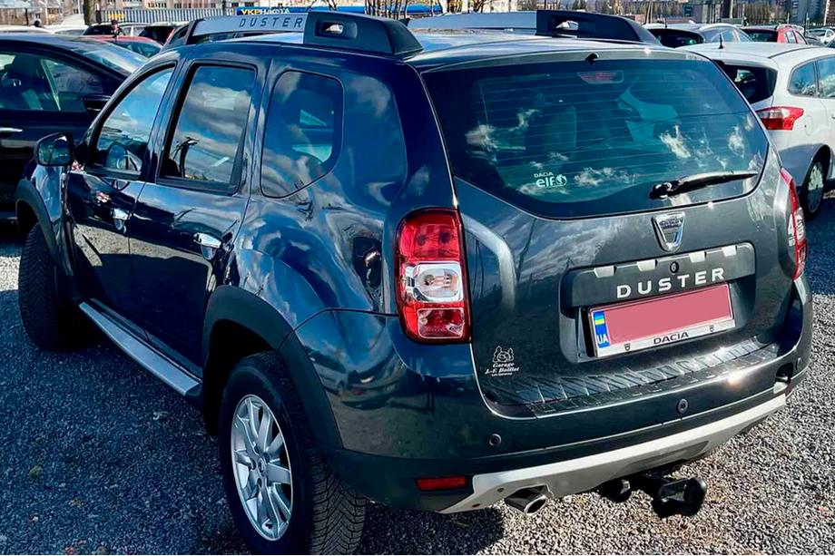 Dacia Duster 2008–2018 Glatte skærmkantlister (8 stk., plast) Foto 4