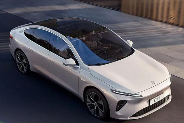 Kineserne lancerer elektrisk sedan med op til 1000 km rækkevidde