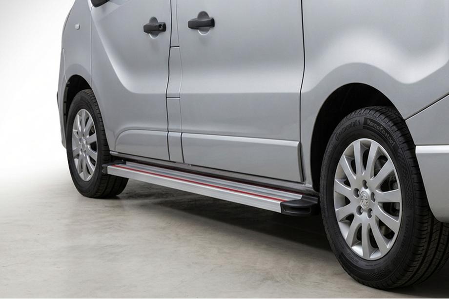 Renault Trafic 2015– Sidetrin Maya Red-Grey (2 stk., aluminium) Lang Image