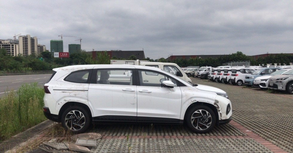 Hyundai præsenterer den nye minivan Custo