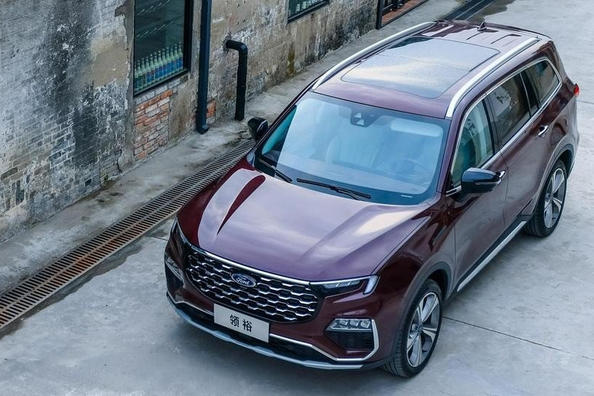Præsentation af den nye store Ford Equator-crossover