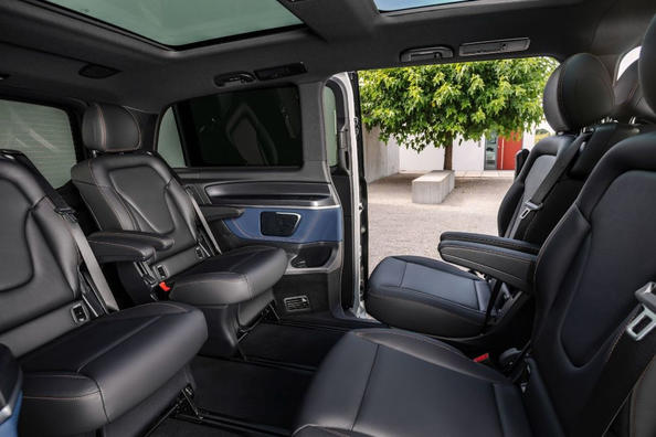 Mercedes-Benz EQV: test af el-minivan – facelift, rækkevidde og efterfølgeren VLE Foto 7