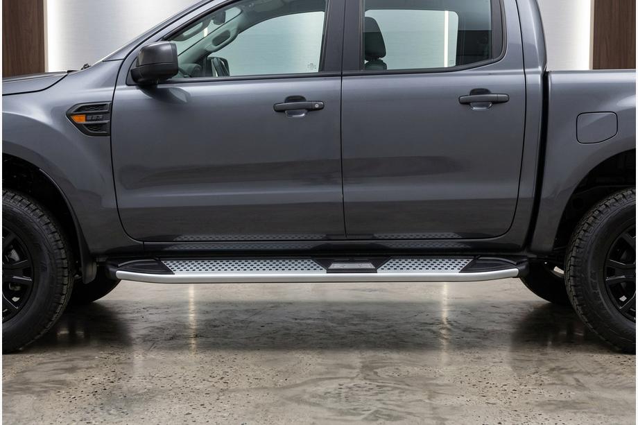 Ford Ranger 2007–2011 Mevsim Grey sidetrin (2 stk., aluminium) Image