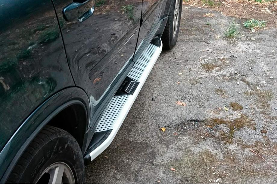 Volvo XC90 2002–2014 Mevsim Grey sidetrin (2 stk., aluminium) Image
