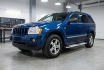 Jeep Grand Cherokee WK 2004–2010 Mevsim Grey sidetrin (2 stk., aluminium) foto 1