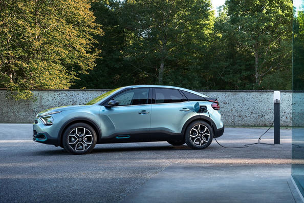 Test af den elektriske hatchback Citroen e-С4