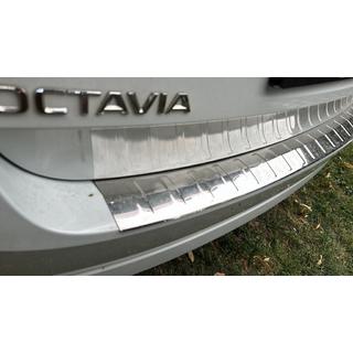 Bagkofangerbeskytter Carmos (SW, rustfrit stål) Skoda Octavia IV A8 2020– foto 1