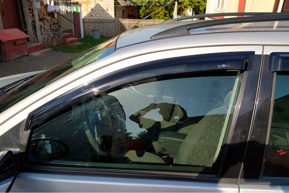 Ford Focus I 1998–2005 Vindafvisere SW (4 stk., HIC) Image