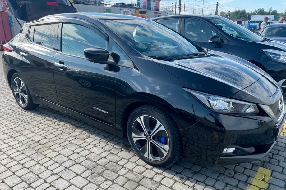 Nissan Leaf 2017– Vindafvisere til sideruder (4 stk., HIC) Foto 3