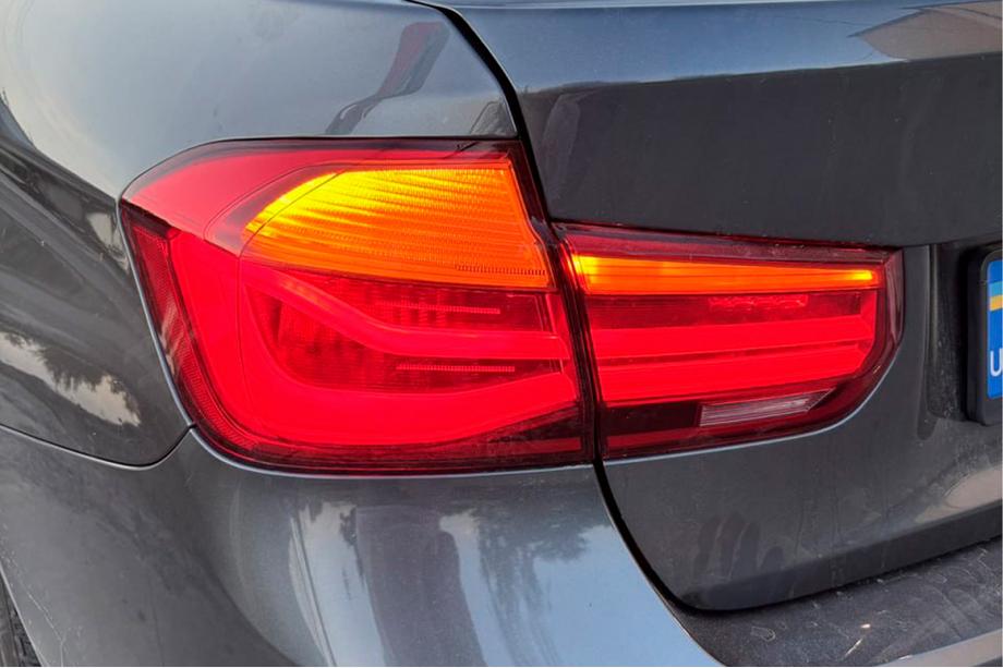 BMW 3-serie F30/F31 2012–2019 Baglygter type 2 (2 stk.) Image