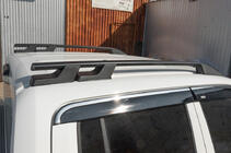 Volkswagen Amarok 2010–2022 Tagrælinger OmsaLine Sport (2 stk., sorte) foto 3