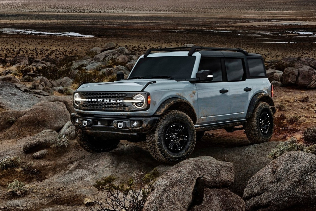Fem-dørs version af Ford Bronco i ny generation