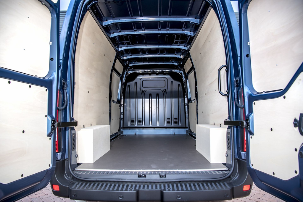 Anmeldelse af den opdaterede Renault Master varevogn