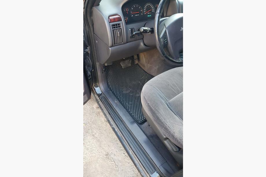 Jeep Grand Cherokee WJ 1999–2004 EVA gulvmåtter (sorte) Image