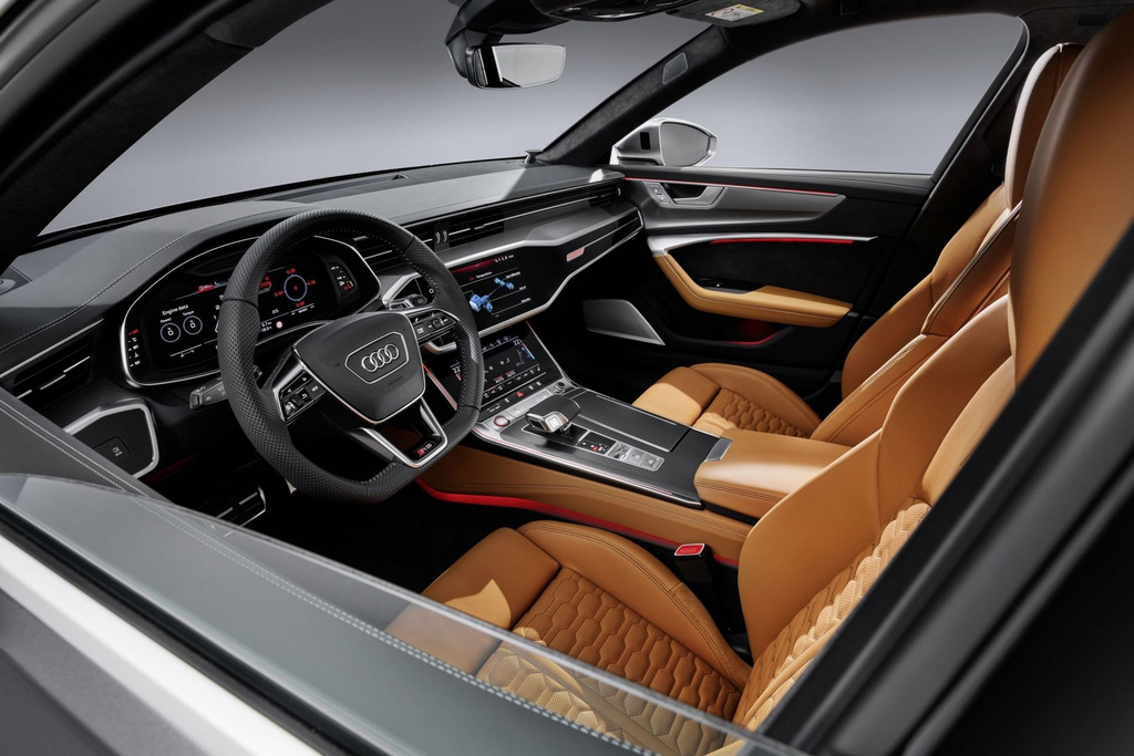 Test af den 600-hestes firehjulstrukne Audi RS6 Avant