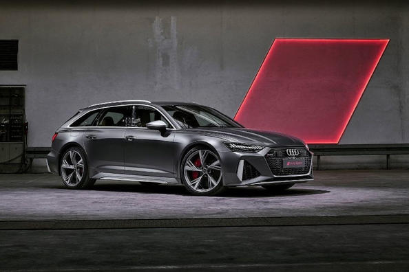 Test af den 600-hestes firehjulstrukne Audi RS6 Avant