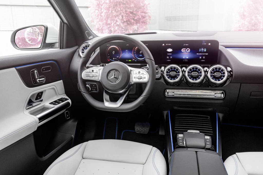 Kompakt elektrisk crossover: Mercedes-Benz EQA