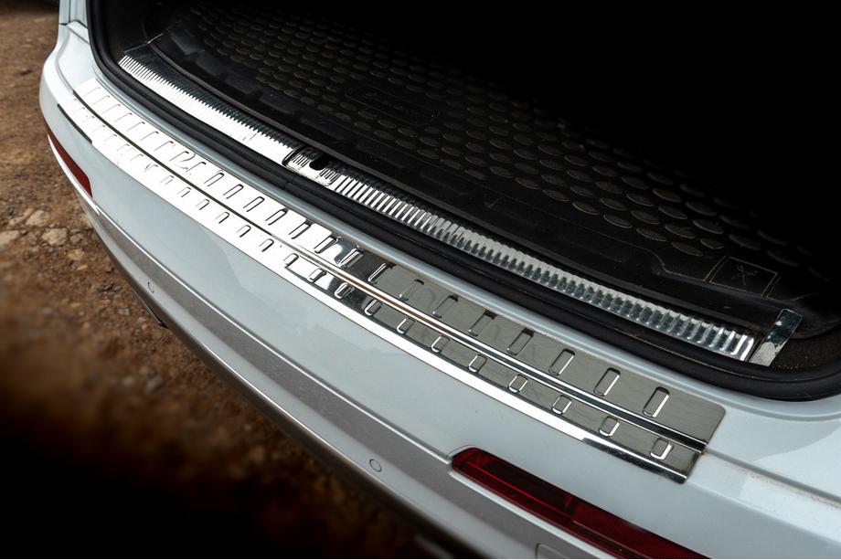 Audi Q7 2015–2026 Bagkofangerbeskytter Carmos (rustfrit stål) Image