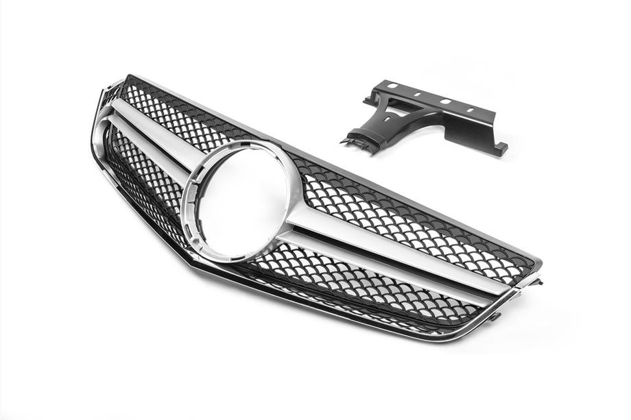 Mercedes E-class Coupé C207 2010–2017 Frontgrill (2009-2013, AMG Silver) Foto 3
