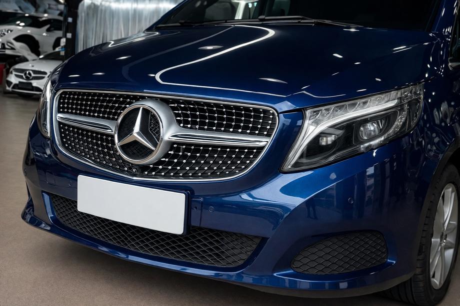 Mercedes Vito/V-klasse W447 2014– Frontgrill Diamond (2019-2023 til V-class) Image